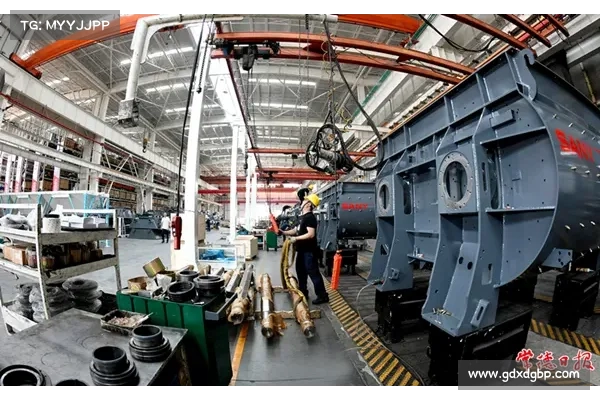 霍兰:全力以赴相互支持信任我们的球队文化让我们更强大 霍兰:全力以赴相互支持信任我们的球队文化让我们更强大